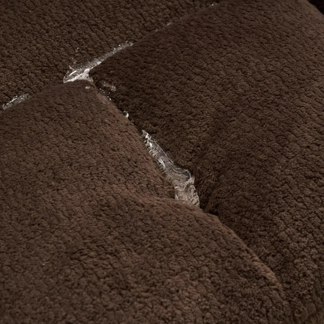 Water-repellent fabric protection on Korser Marlow velvet upholstery